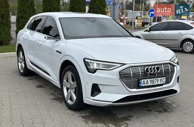 Позашляховик / Кросовер Audi e-tron 2019 в Києві