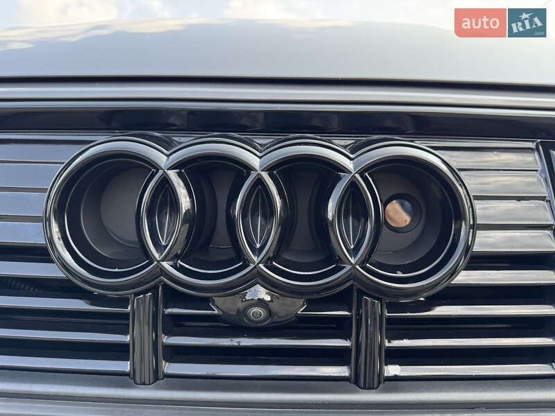 Внедорожник / Кроссовер Audi e-tron 2019 в Львове