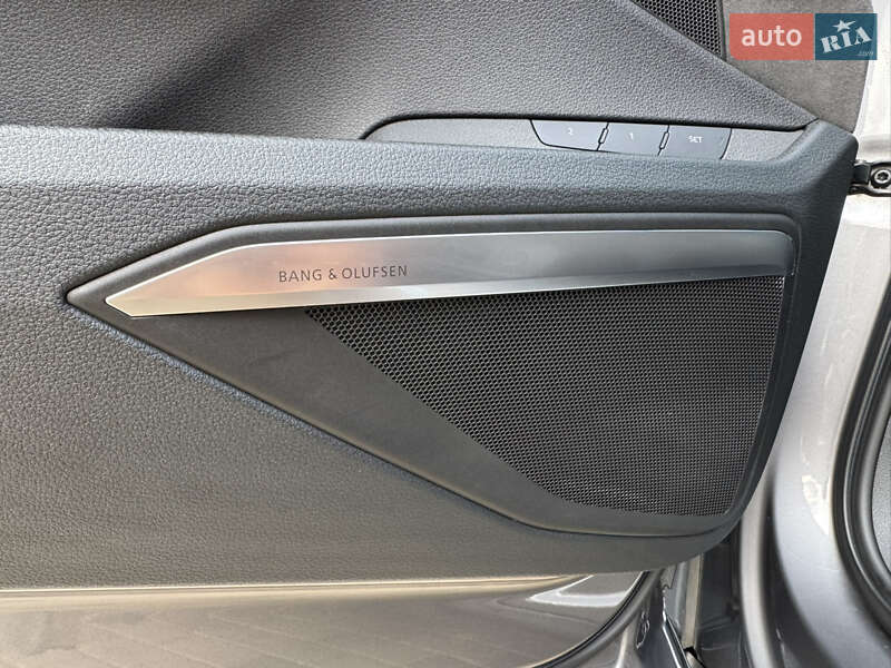 Внедорожник / Кроссовер Audi e-tron 2019 в Львове