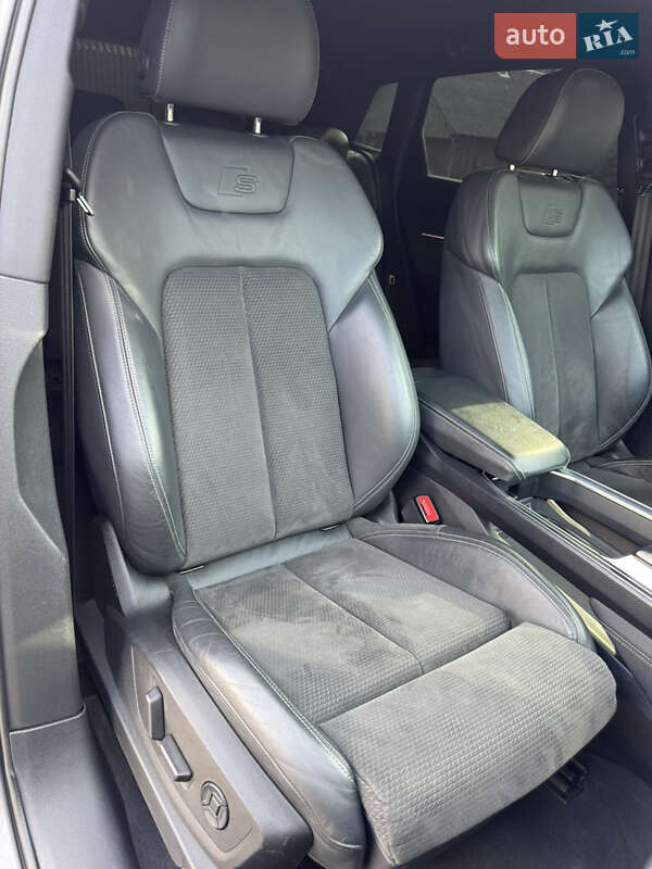 Внедорожник / Кроссовер Audi e-tron 2019 в Львове