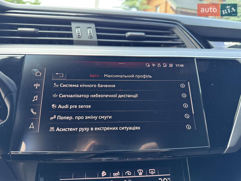 Внедорожник / Кроссовер Audi e-tron 2019 в Львове