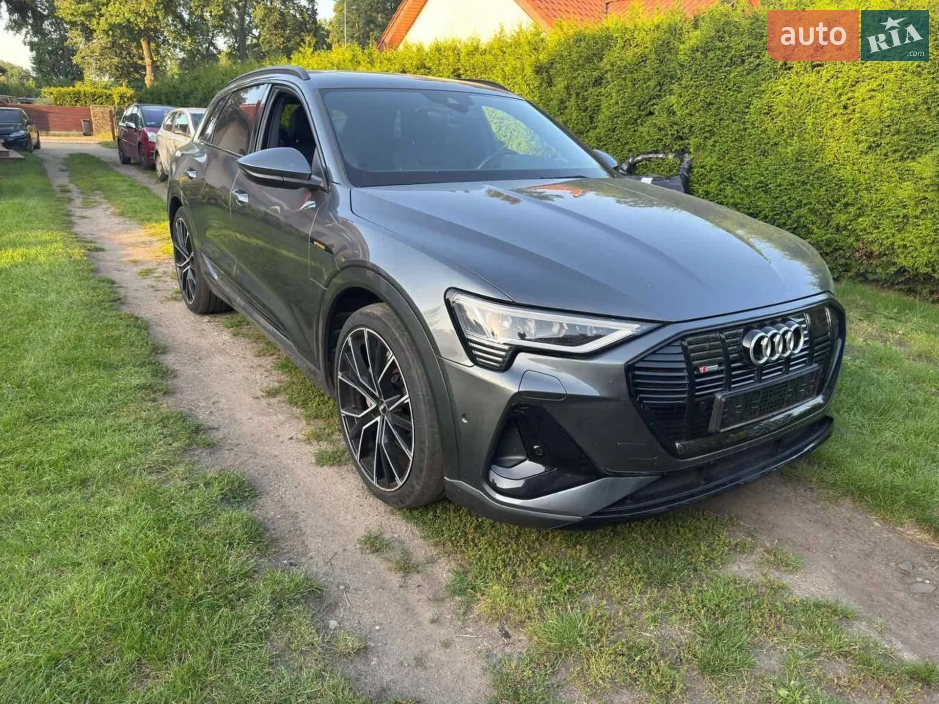 2019 Audi e-tron - мініатюра 13