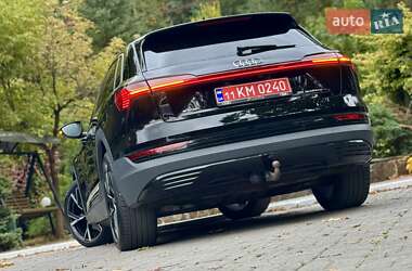Позашляховик / Кросовер Audi e-tron 2020 в 