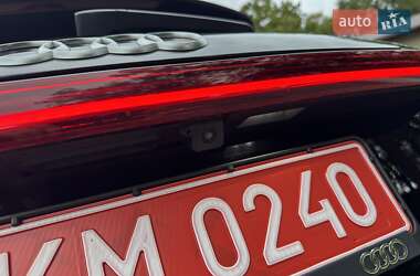 Позашляховик / Кросовер Audi e-tron 2020 в 