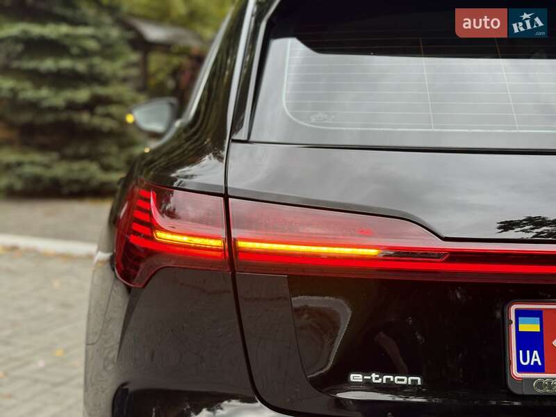 Позашляховик / Кросовер Audi e-tron 2020 в Дрогобичі фото 63 Позашляховик / Кросовер Audi e-tron 2020 в Дрогобичі