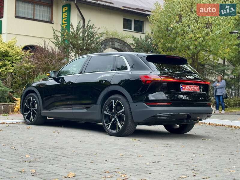 Позашляховик / Кросовер Audi e-tron 2020 в Дрогобичі фото 51 Позашляховик / Кросовер Audi e-tron 2020 в Дрогобичі