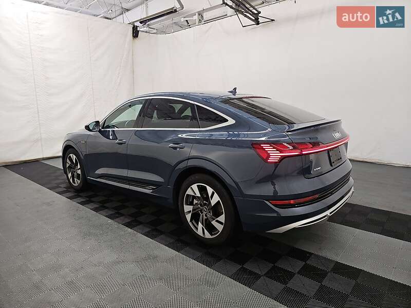 Внедорожник / Кроссовер Audi e-tron 2023 в Кропивницком