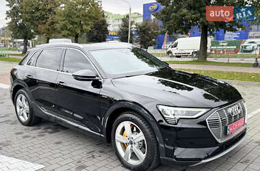 Позашляховик / Кросовер Audi e-tron 2023 в Хмельницькому