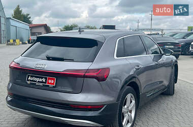 Внедорожник / Кроссовер Audi e-tron 2019 в 