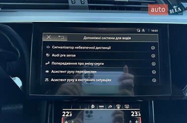 Внедорожник / Кроссовер Audi e-tron 2022 в 