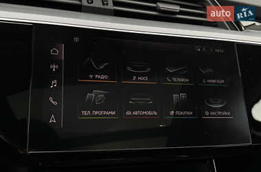 Внедорожник / Кроссовер Audi e-tron 2020 в 