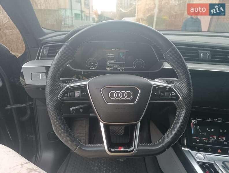Внедорожник / Кроссовер Audi e-tron 2019 в Львове