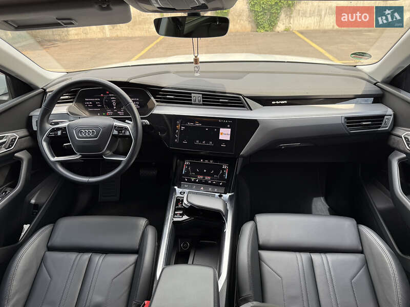 Позашляховик / Кросовер Audi e-tron 2021 в Рівному фото 45 Позашляховик / Кросовер Audi e-tron 2021 в Рівному