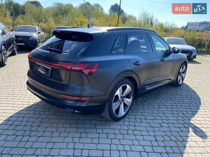 Внедорожник / Кроссовер Audi e-tron 2019 в Львове