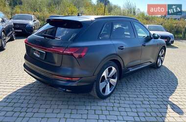 Внедорожник / Кроссовер Audi e-tron 2019 в 