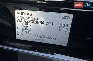 Внедорожник / Кроссовер Audi e-tron 2021 в 