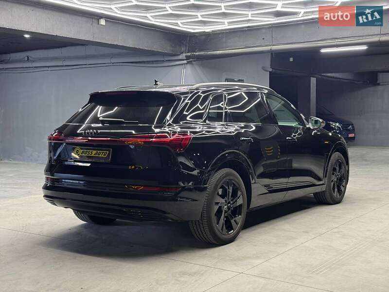 Внедорожник / Кроссовер Audi e-tron 2023 в Черновцах