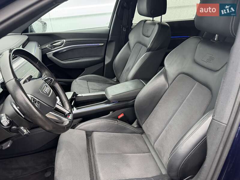 Внедорожник / Кроссовер Audi e-tron 2021 в Черновцах