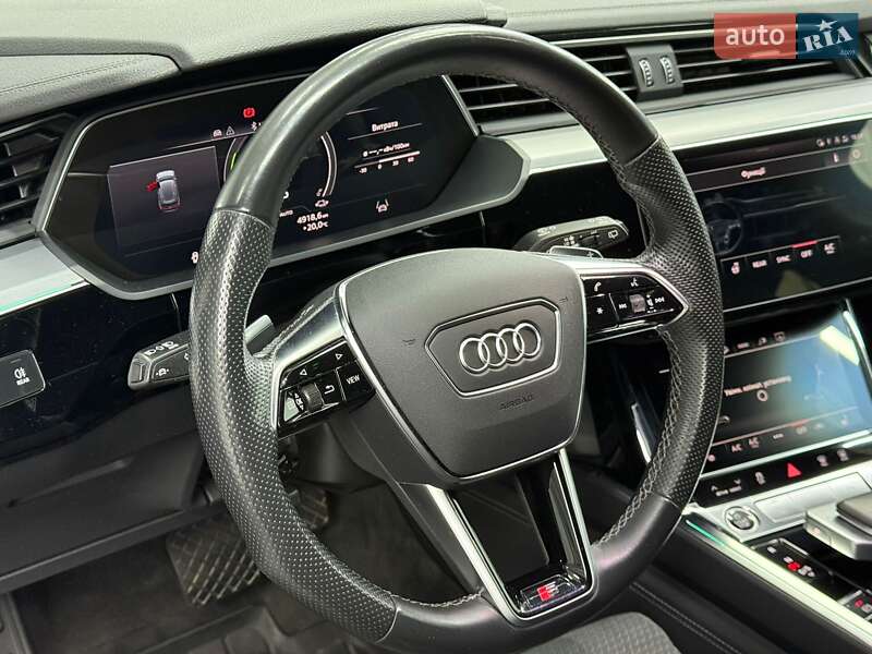 Внедорожник / Кроссовер Audi e-tron 2021 в Луцке
