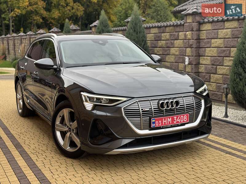 Внедорожник / Кроссовер Audi e-tron 2022 в Луцке