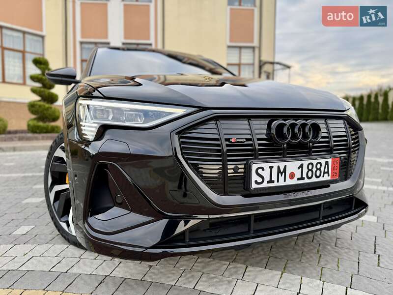 Внедорожник / Кроссовер Audi e-tron 2022 в Дрогобыче фото 97 Внедорожник / Кроссовер Audi e-tron 2022 в Дрогобыче