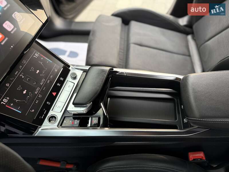 Внедорожник / Кроссовер Audi e-tron 2022 в Дрогобыче фото 125 Внедорожник / Кроссовер Audi e-tron 2022 в Дрогобыче