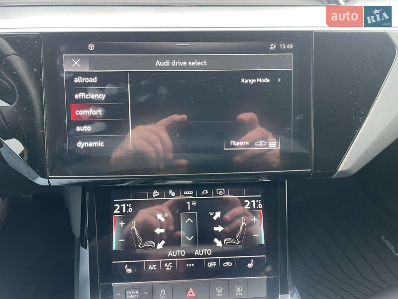 Позашляховик / Кросовер Audi e-tron 2023 в Рівному