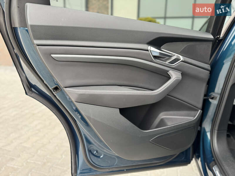 Внедорожник / Кроссовер Audi e-tron 2020 в Тернополе фото 60 Внедорожник / Кроссовер Audi e-tron 2020 в Тернополе