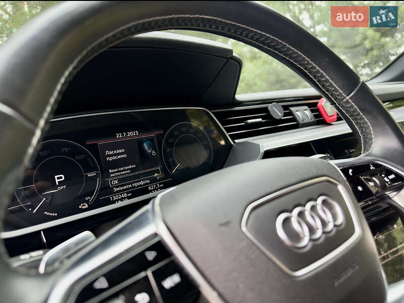 Внедорожник / Кроссовер Audi e-tron 2019 в Львове