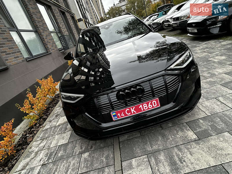 Внедорожник / Кроссовер Audi e-tron 2019 в Львове