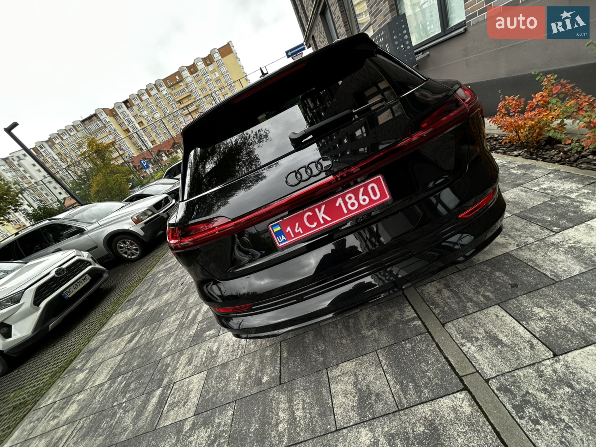 2019 Audi e-tron - мініатюра 26
