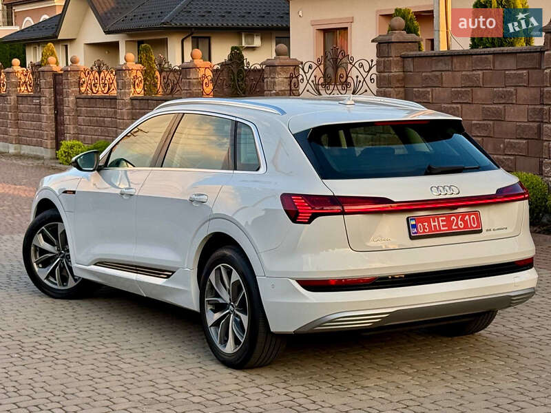 Внедорожник / Кроссовер Audi e-tron 2020 в Ровно
