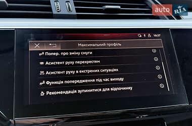 Внедорожник / Кроссовер Audi e-tron 2020 в 