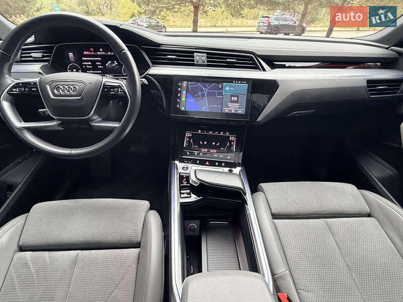 Позашляховик / Кросовер Audi e-tron 2020 в Дрогобичі