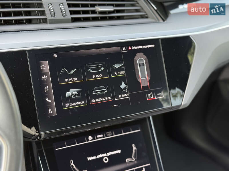 Позашляховик / Кросовер Audi e-tron 2020 в Тернополі