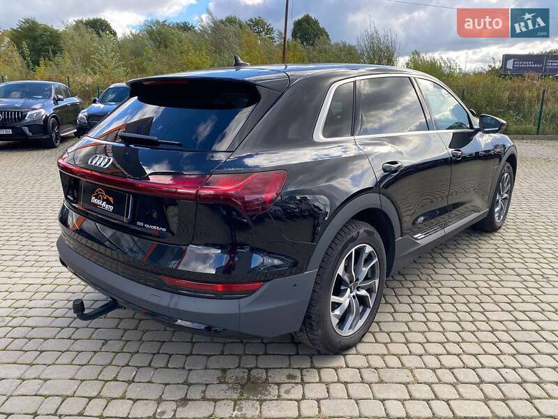 Позашляховик / Кросовер Audi e-tron 2022 в Львові