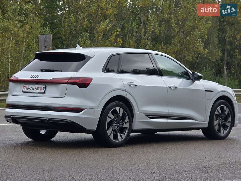 Внедорожник / Кроссовер Audi e-tron 2021 в Ковеле