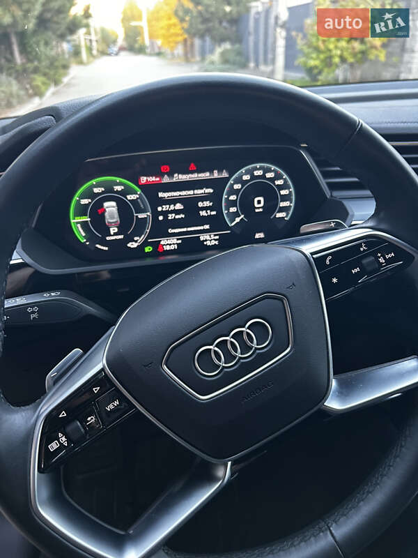 Позашляховик / Кросовер Audi e-tron 2023 в Києві