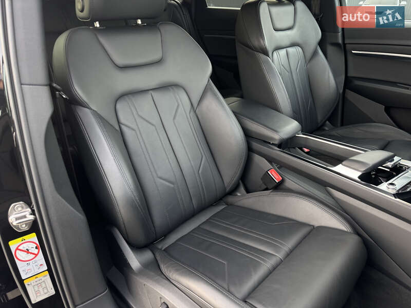 Внедорожник / Кроссовер Audi e-tron 2022 в Мукачево