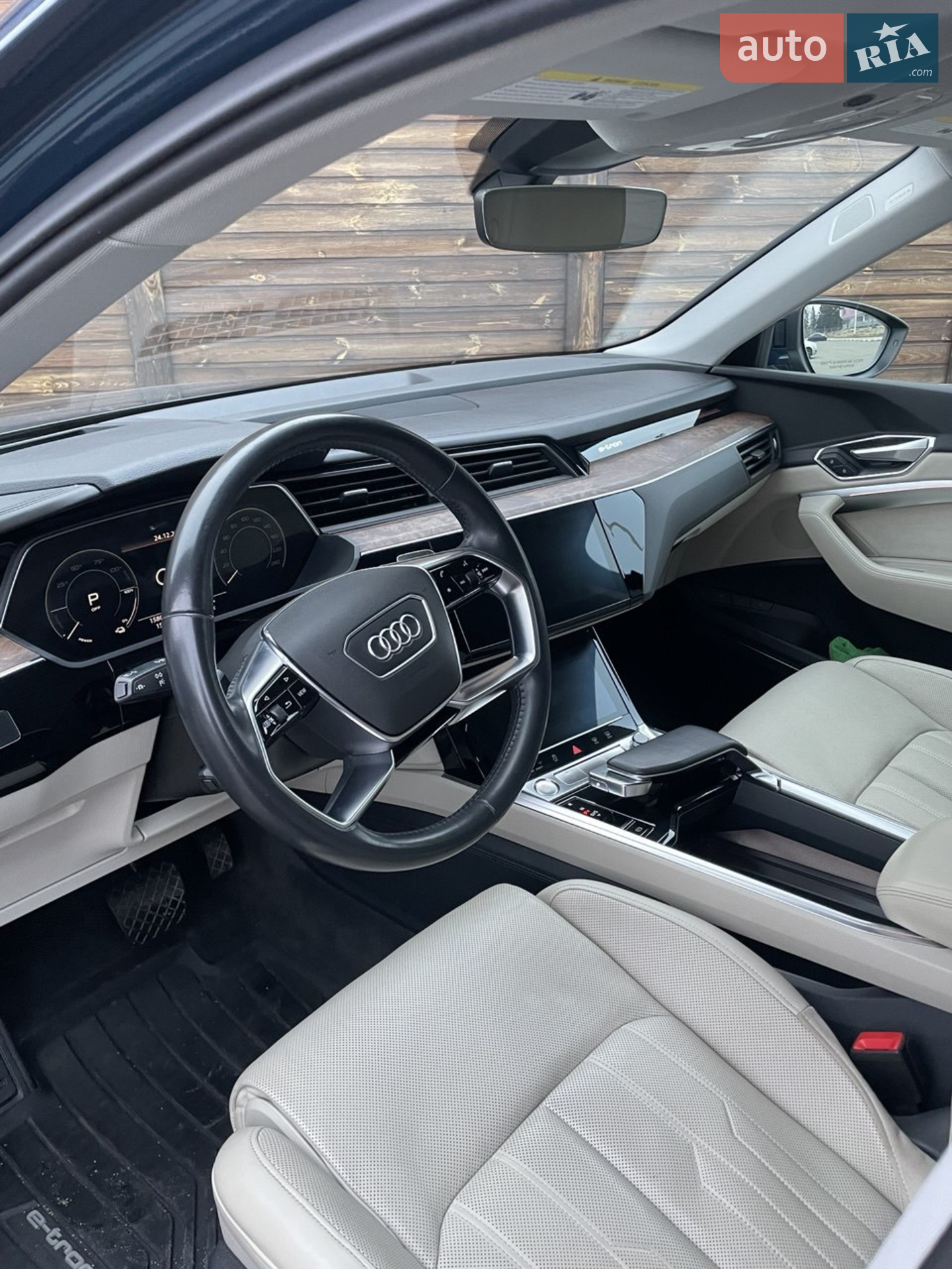 2019 Audi e-tron - мініатюра 10