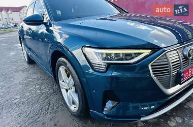 Внедорожник / Кроссовер Audi e-tron 2020 в 