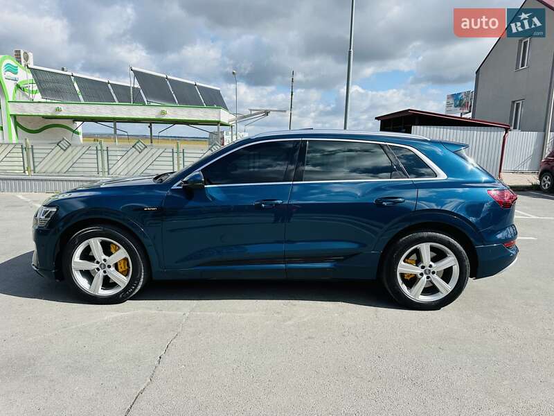 Позашляховик / Кросовер Audi e-tron 2020 в Тернополі
