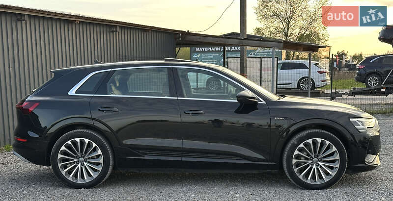 Позашляховик / Кросовер Audi e-tron 2020 в Львові