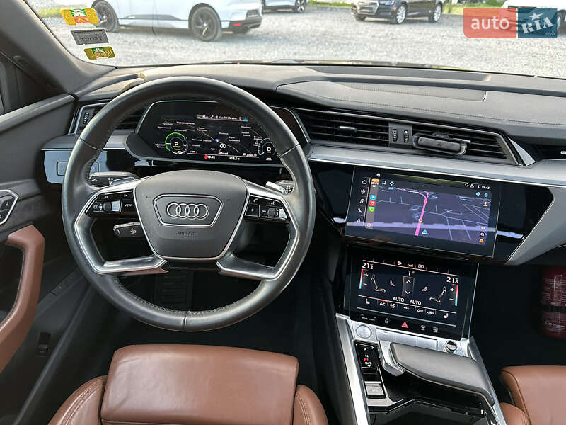 Позашляховик / Кросовер Audi e-tron 2020 в Львові