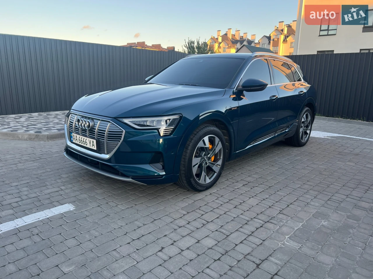 2020 Audi e-tron - мініатюра 22