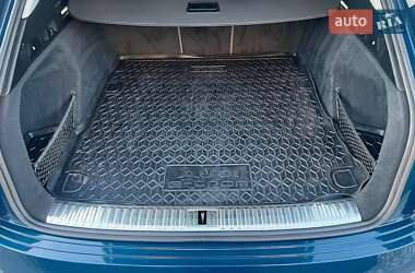 Внедорожник / Кроссовер Audi e-tron 2019 в 
