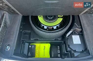 Внедорожник / Кроссовер Audi e-tron 2019 в 