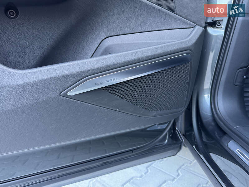 Позашляховик / Кросовер Audi e-tron 2020 в Мукачевому