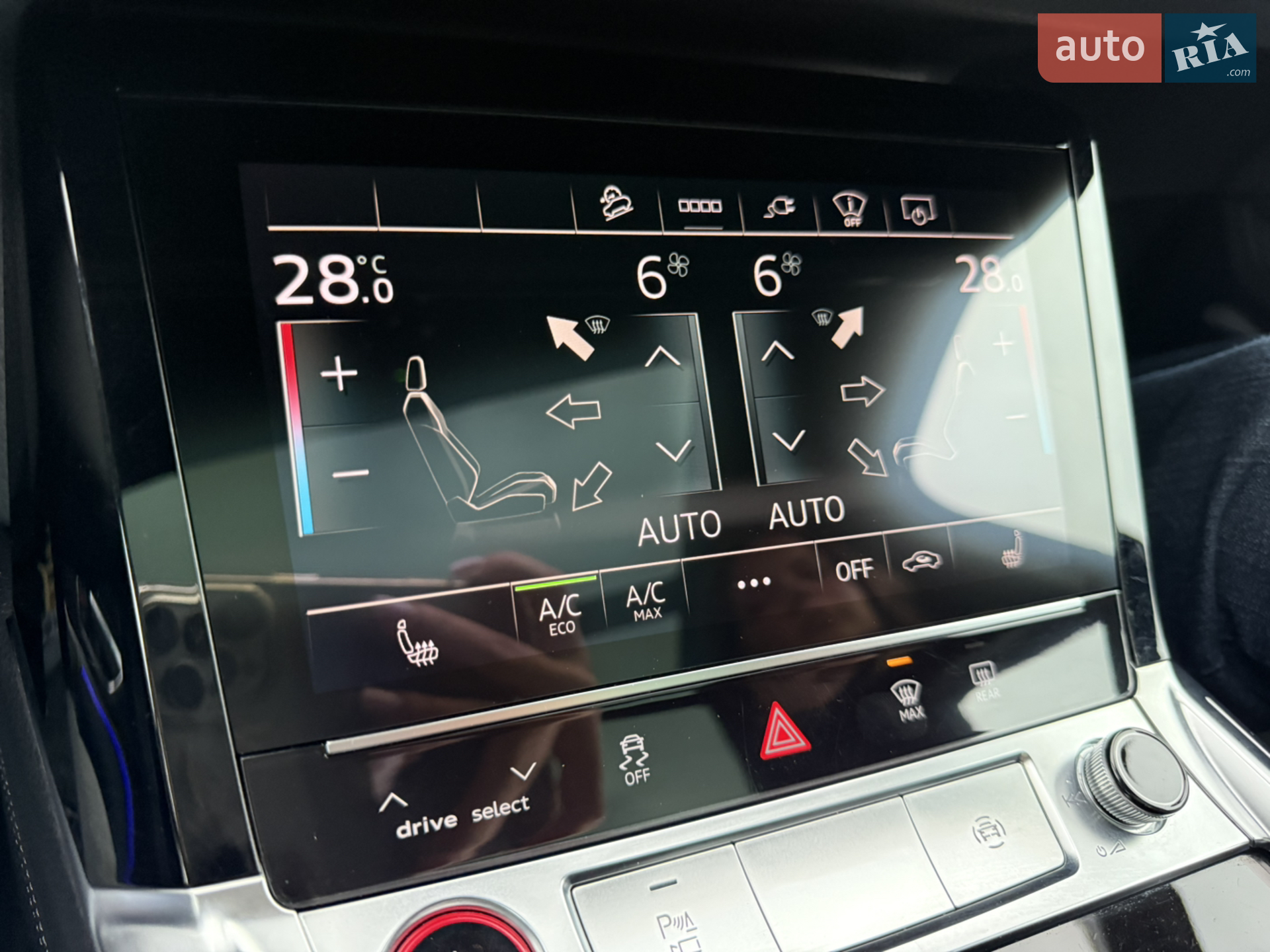 2022 Audi e-tron - мініатюра 40