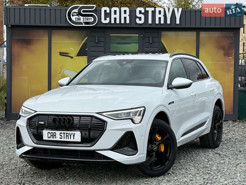 Audi e-tron 2021